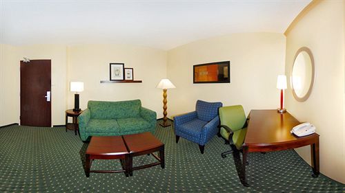 สปริงฮิลล์ สวีท ปรินซ์ เฟรเดอริก Hotel Prince Frederick ภายนอก รูปภาพ